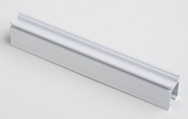 RIEL DE ALUMINIO A MURO